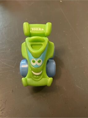 Tonka Chuck & Friends Green Car smile Racecar